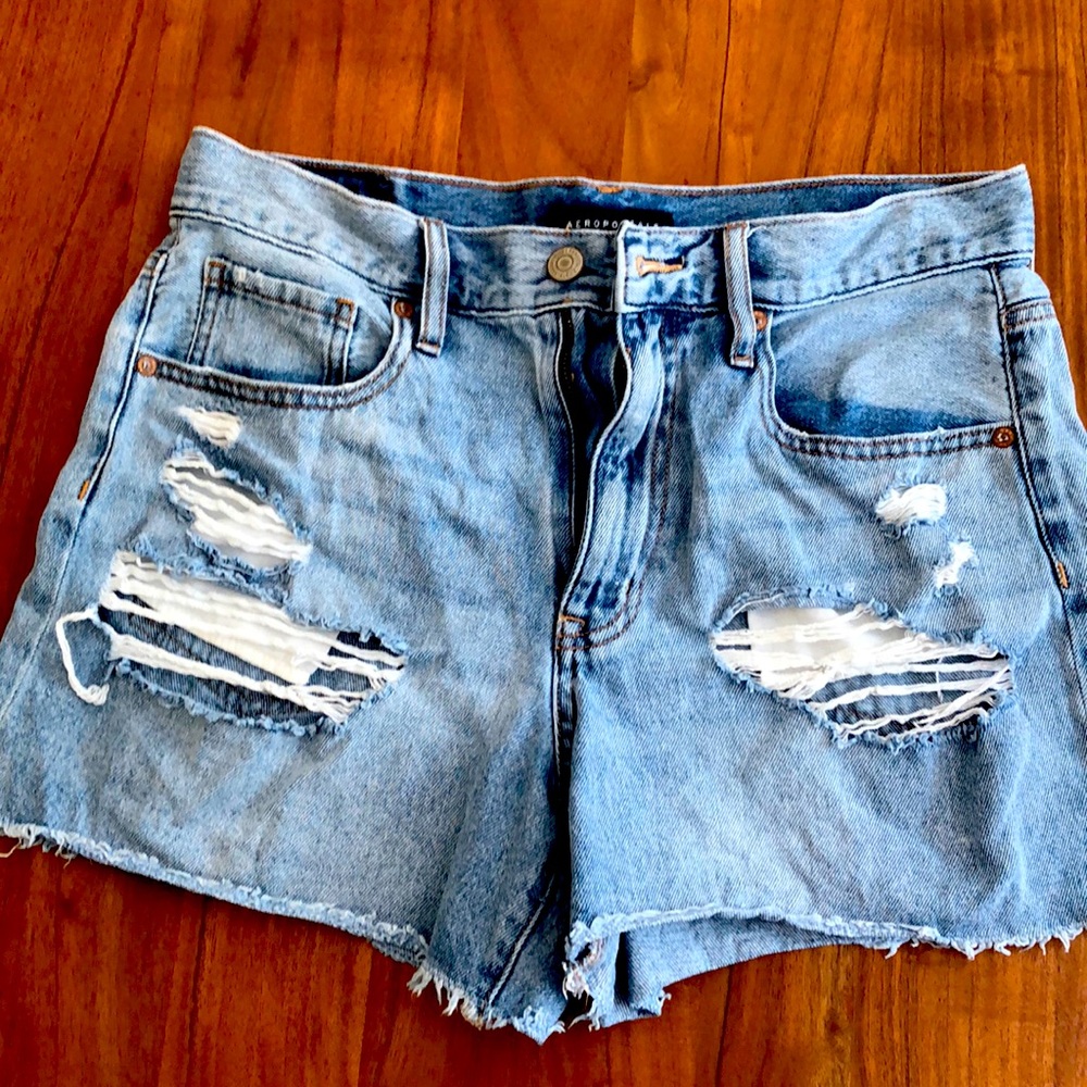Aeropostale Mom Short
